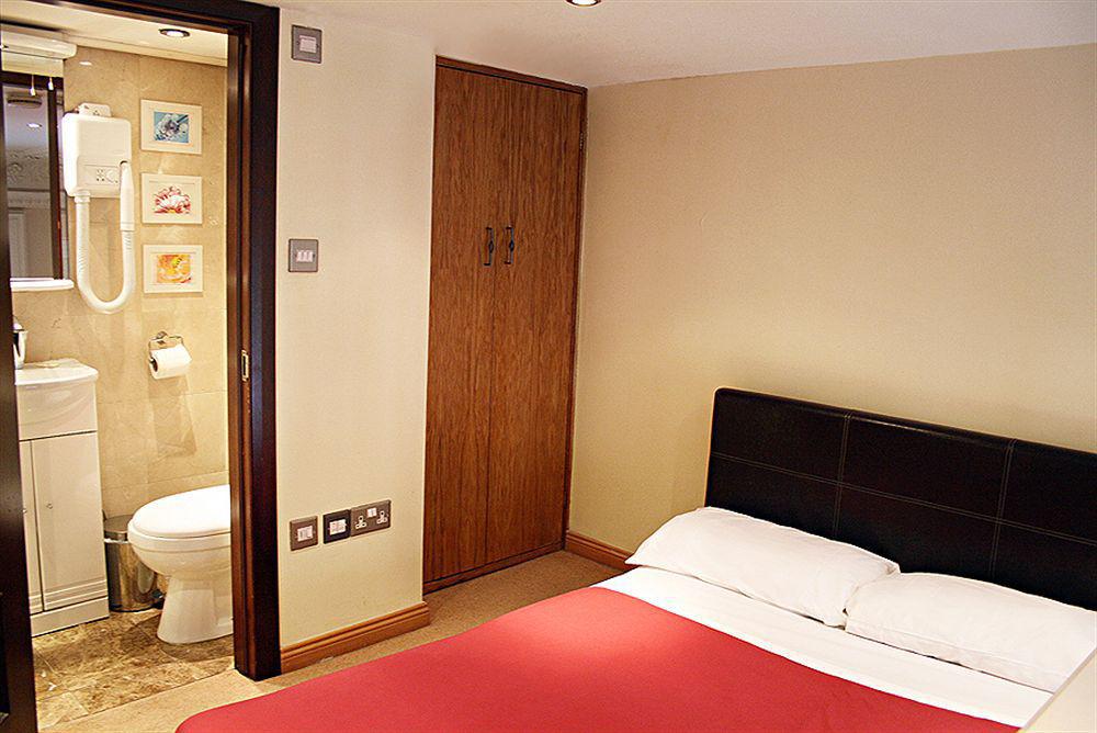 Hyde Park Suites London Bilik gambar